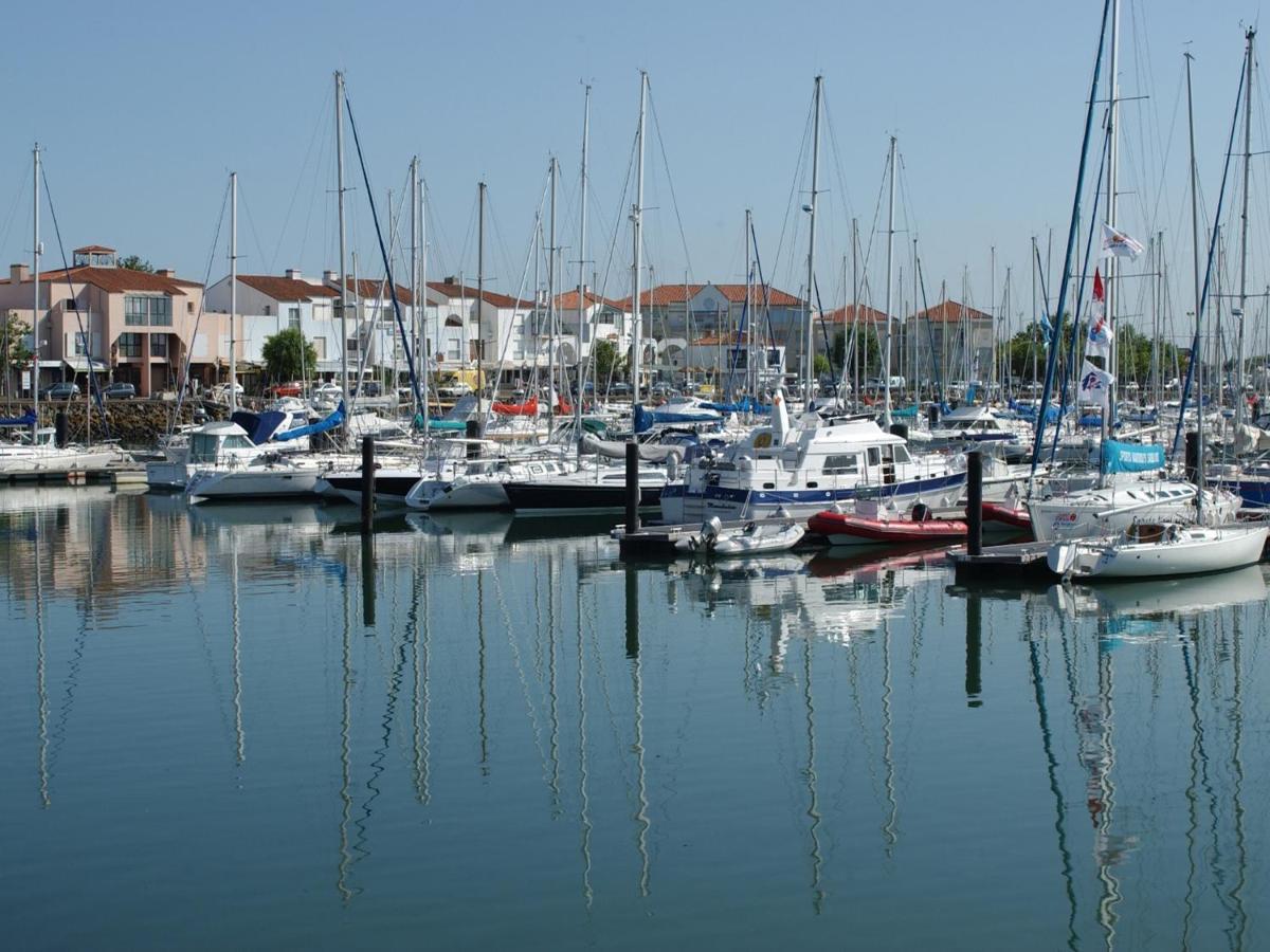 Appartement T2 Face Plage Avec Balcon, Cuisine Equipee Et Tv - Fr-1-92-908 Les Sables-d'Olonne Exterior photo